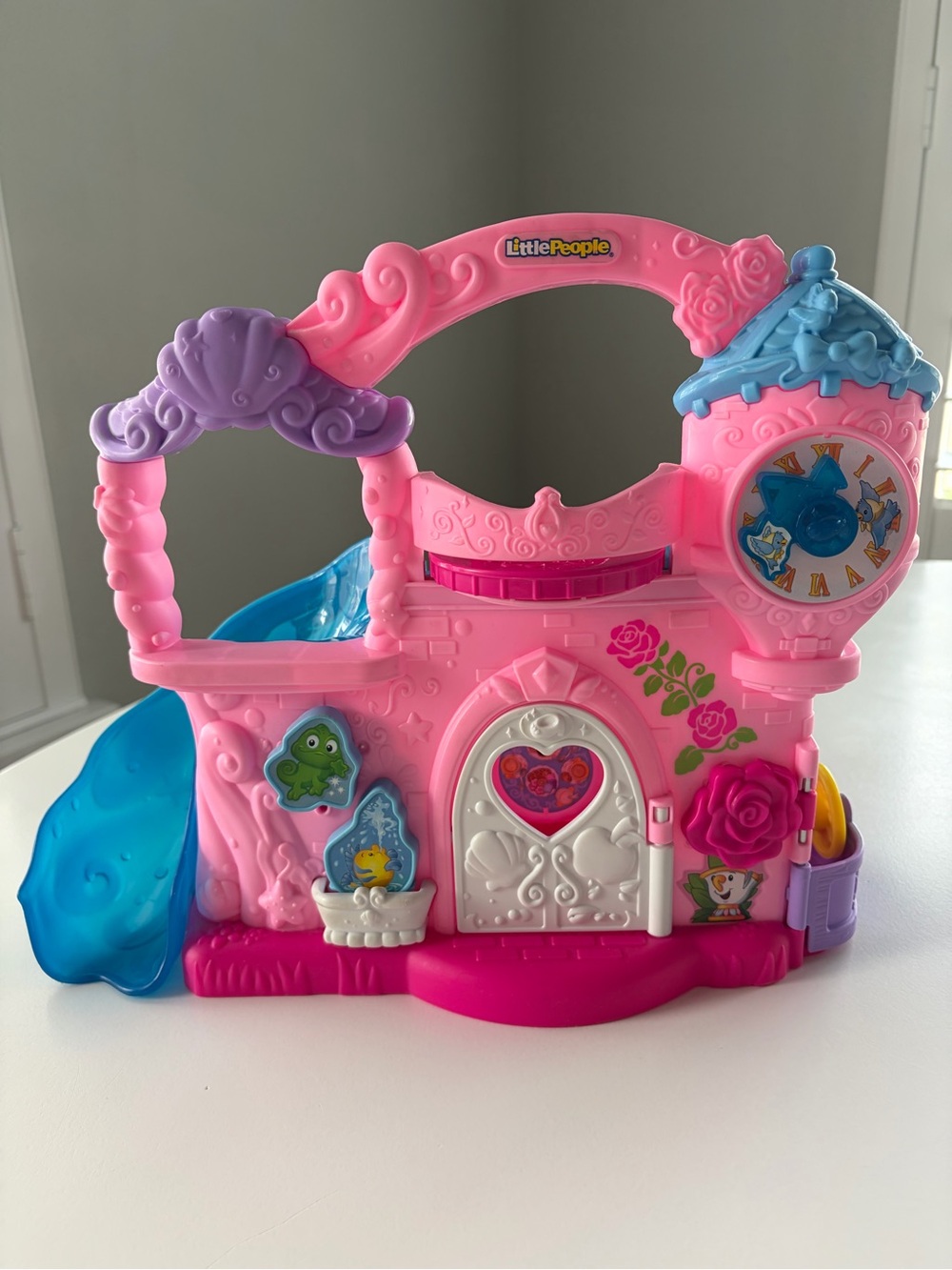 Fisher-Price Little People Disney Princess Play & Go Castle